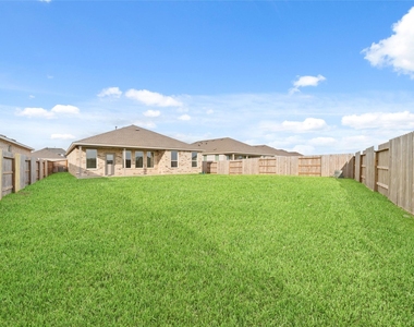 830 Heaven Drive - Photo Thumbnail 24