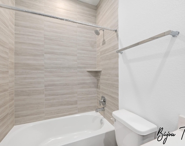 6127 Bella Breeze Dr - Photo Thumbnail 31
