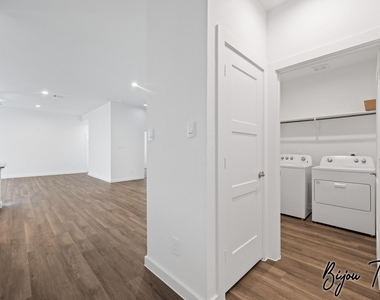 6127 Bella Breeze Dr - Photo Thumbnail 34