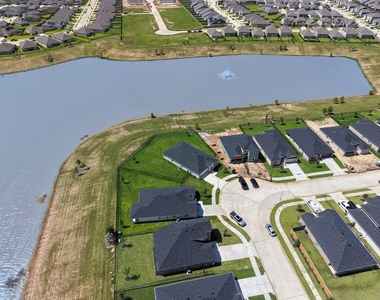 6127 Bella Breeze Dr - Photo Thumbnail 38