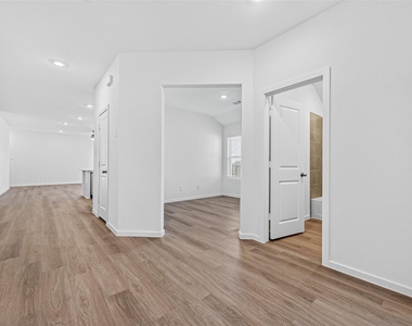 6127 Bella Breeze Dr - Photo Thumbnail 17