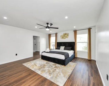 3217 Binz Street - Photo Thumbnail 20