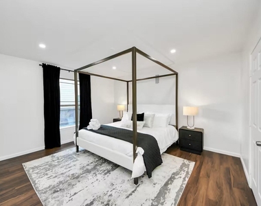 3217 Binz Street - Photo Thumbnail 5
