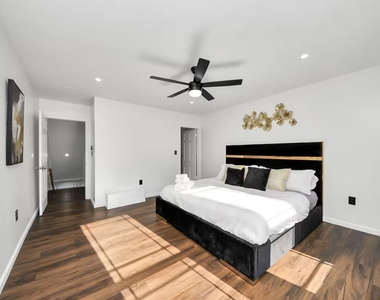 3217 Binz Street - Photo Thumbnail 13