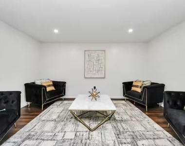 3217 Binz Street - Photo Thumbnail 30