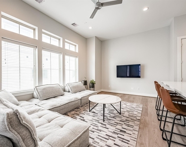 5209 Allen Street - Photo Thumbnail 23