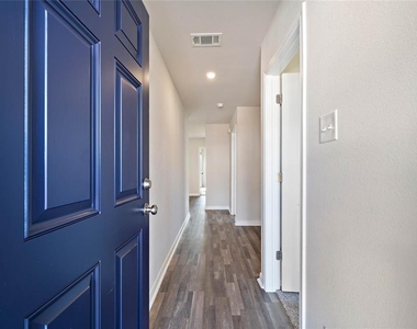 15528 Briar Forest Drive - Photo Thumbnail 1