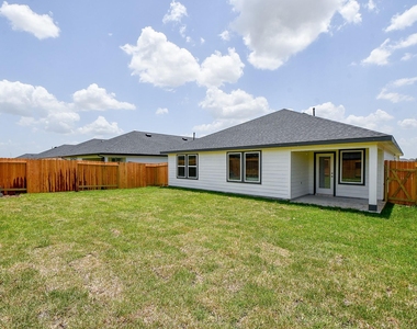 1115 Yaupon Dr - Photo Thumbnail 30