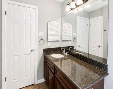 12027 Silver Island Circle - Photo Thumbnail 7