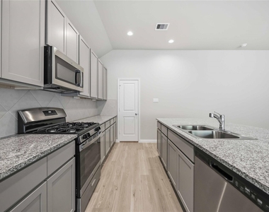 3919 Sugardale Street - Photo Thumbnail 7