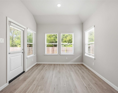 3919 Sugardale Street - Photo Thumbnail 10