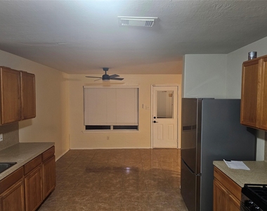 5910 Minor Street - Photo Thumbnail 6