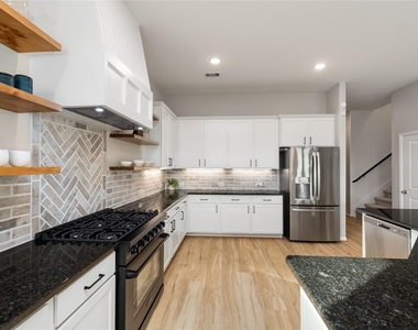 1259 Tilia Creek Lane - Photo Thumbnail 6