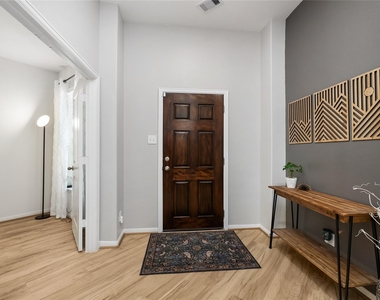 1259 Tilia Creek Lane - Photo Thumbnail 18