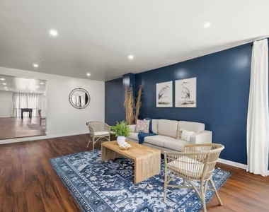 3311 Arbor Street - Photo Thumbnail 5