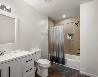 3311 Arbor Street - Photo Thumbnail 17
