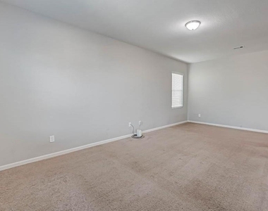 10133 Pappas Drive - Photo Thumbnail 3
