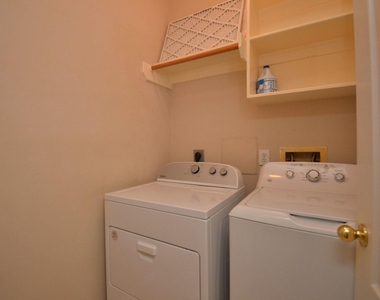 4510 Regal Drive - Photo Thumbnail 22