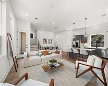 835 Elkhart Street - Photo Thumbnail 3