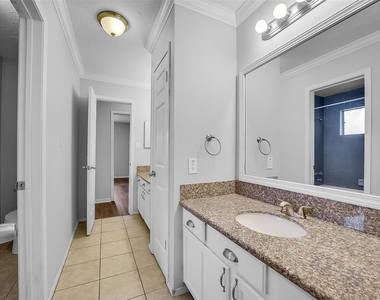 13618 Piney Oaks Drive - Photo Thumbnail 27