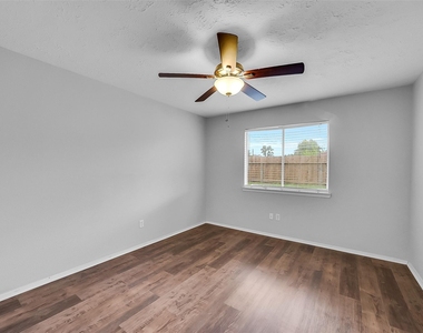 13618 Piney Oaks Drive - Photo Thumbnail 22