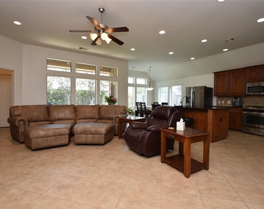 6307 Teal Mist Lane - Photo Thumbnail 11