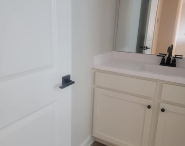 3053 Myrtle Sunset Drive - Photo Thumbnail 19