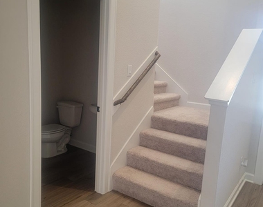 3053 Myrtle Sunset Drive - Photo Thumbnail 10