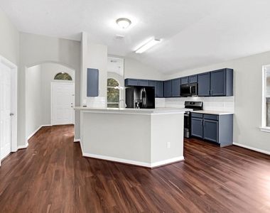 4018 Floral Way Ct - Photo Thumbnail 7