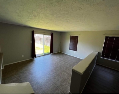 18102 Rexine Lane - Photo Thumbnail 8