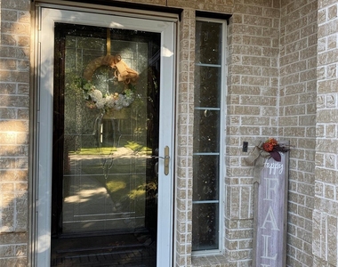 13011 Sandflower Lane - Photo Thumbnail 17