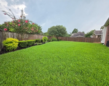 79 Buck Trail Place - Photo Thumbnail 21