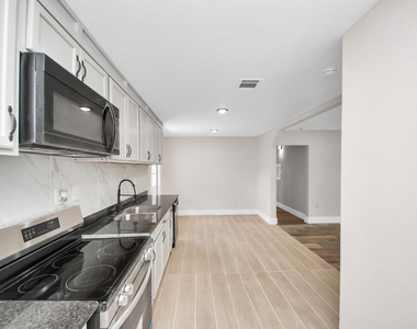 5903 Belneath Street - Photo Thumbnail 9