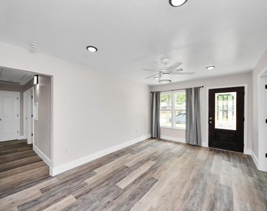 5903 Belneath Street - Photo Thumbnail 6
