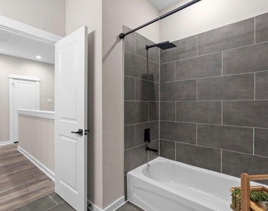 11321 Stonework Grove Lane - Photo Thumbnail 6
