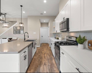 11321 Stonework Grove Lane - Photo Thumbnail 8