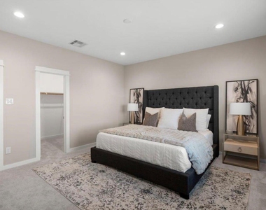11321 Stonework Grove Lane - Photo Thumbnail 18
