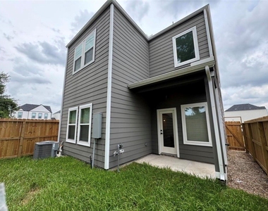 11321 Stonework Grove Lane - Photo Thumbnail 23