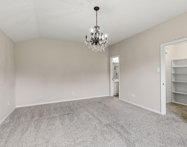 9318 Castlegap Drive - Photo Thumbnail 13