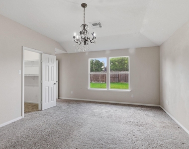 9318 Castlegap Drive - Photo Thumbnail 12