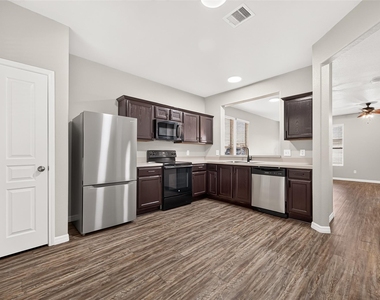 16743 Libson Falls Drive - Photo Thumbnail 5