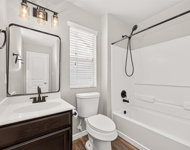 16743 Libson Falls Drive - Photo Thumbnail 21