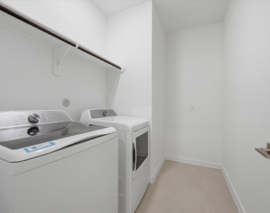 359 W Rose Marie Lane - Photo Thumbnail 15