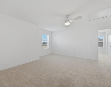 359 W Rose Marie Lane - Photo Thumbnail 10