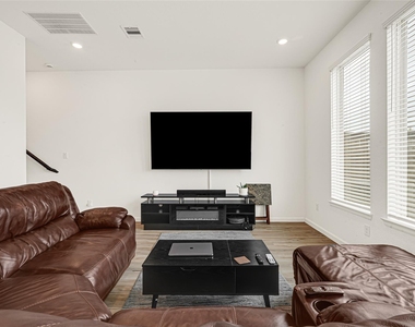 12978 Rio Mariano Lane - Photo Thumbnail 2