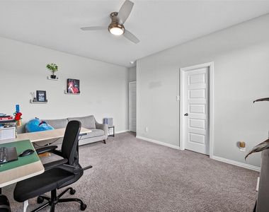 6506 Tiburon Lakes Drive - Photo Thumbnail 35