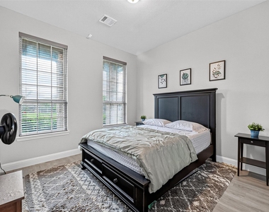 6506 Tiburon Lakes Drive - Photo Thumbnail 25