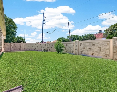 12338 Ashford Hollow Drive - Photo Thumbnail 45