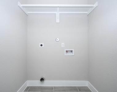 4401 Alvin Street - Photo Thumbnail 13