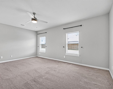 13126 Lago Acero Lane - Photo Thumbnail 21